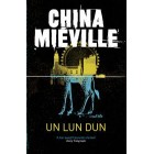 Un Lun Dun      {USED}